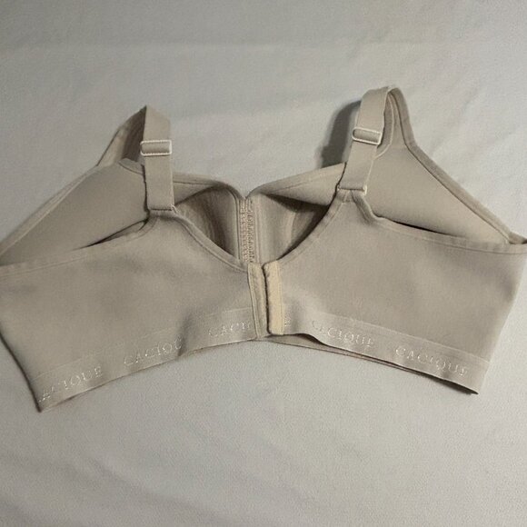 Cacique Lightly Lined No-Wire Wireless Nude T-Shirt Back Smoothing Bra 46DDD - Picture 7 of 10